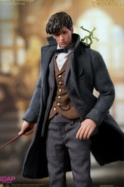 Fantastic Beasts 2: The Crimes of Grindelwald - Newt Scamander 1/12th Scale Action Figure