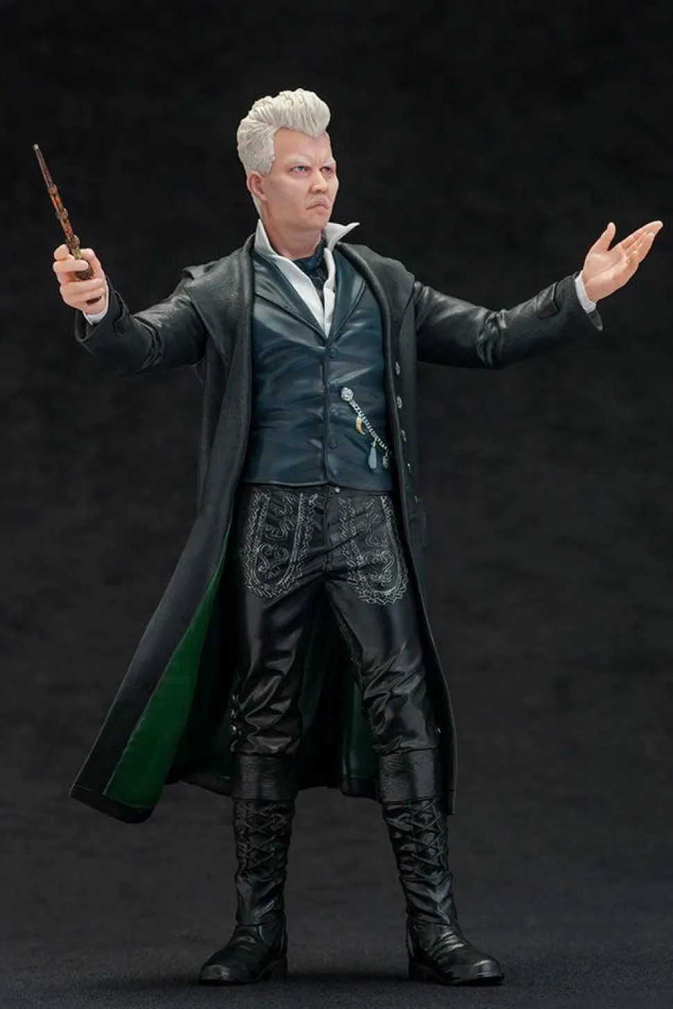 Fantastic Beasts: The Crimes of Grindelwald - Gellert Grindelwald 1/10th Scale ArtFX Statue