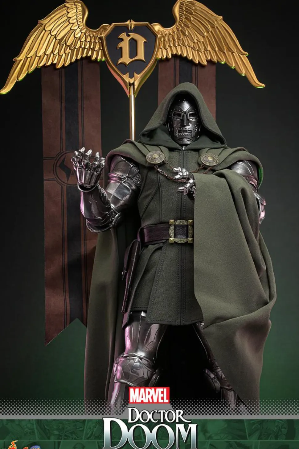 Fantastic Four - Doctor Doom 1/6th Scale Hot Toys Action Figure