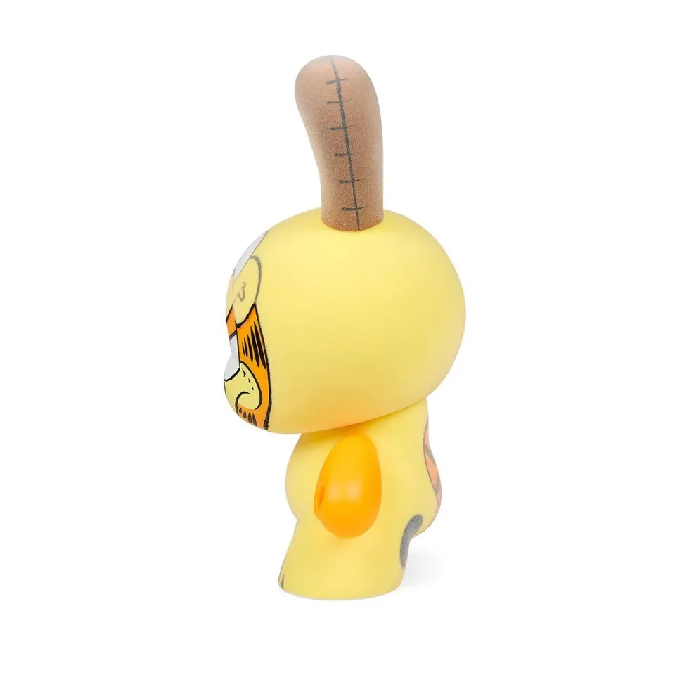 Garfield - El Impostor by WuzOne Dunny 8" Vinyl Figure