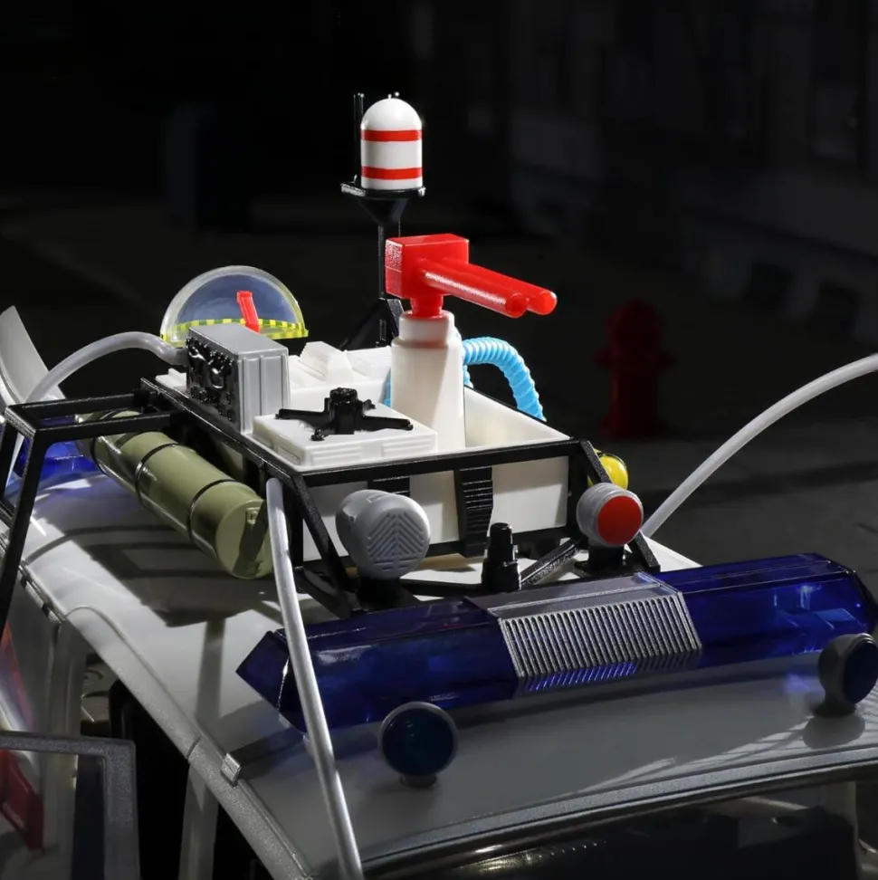 Ghostbusters (1984) - Ecto-1 Plasma Series 3.75" Scale Action Figure Vehicle Replica