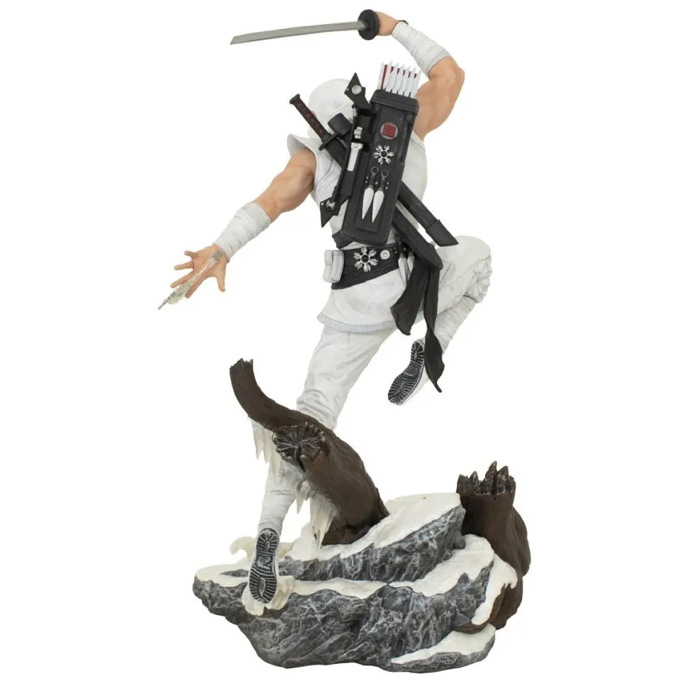G.I. Joe - Storm Shadow Gallery 11" PVC Diorama Statue
