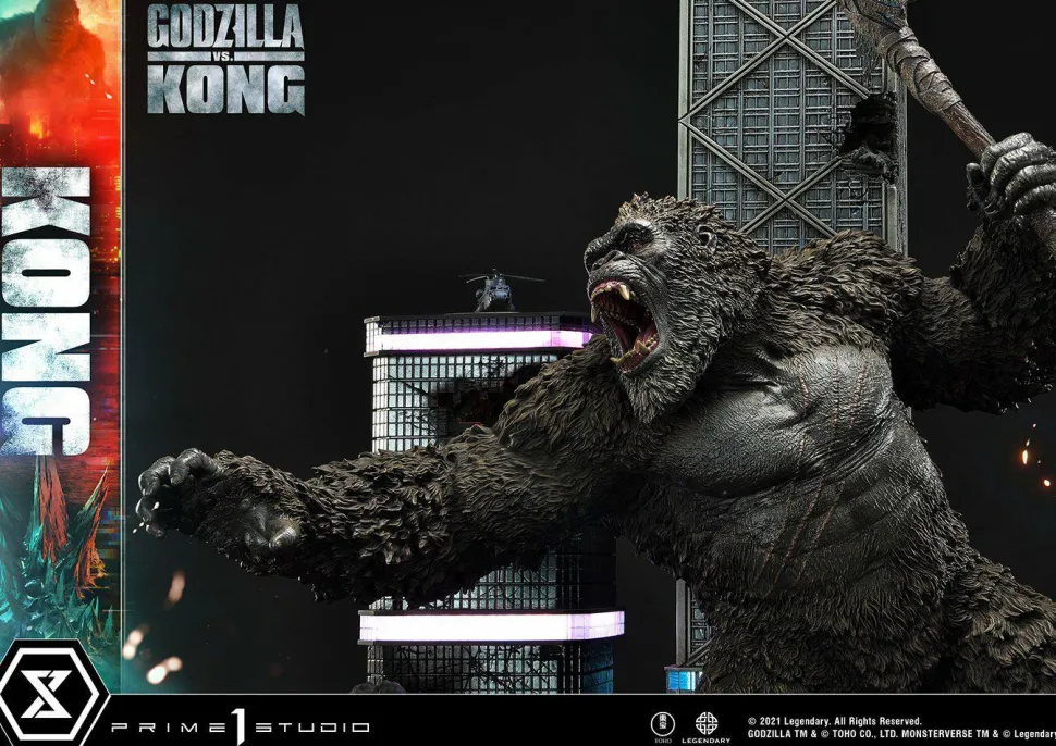 Godzilla vs Kong - King Kong Final Battle 31” Diorama Statue
