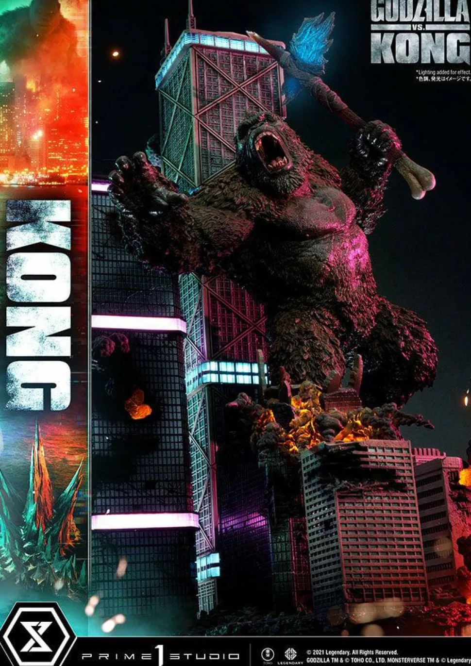 Godzilla vs Kong - King Kong Final Battle 31” Diorama Statue