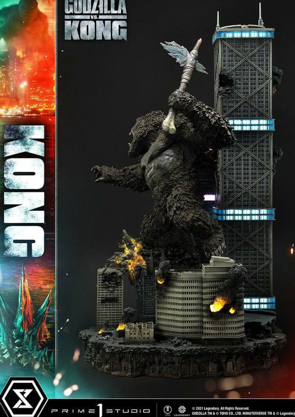 Godzilla vs Kong - King Kong Final Battle 31” Diorama Statue