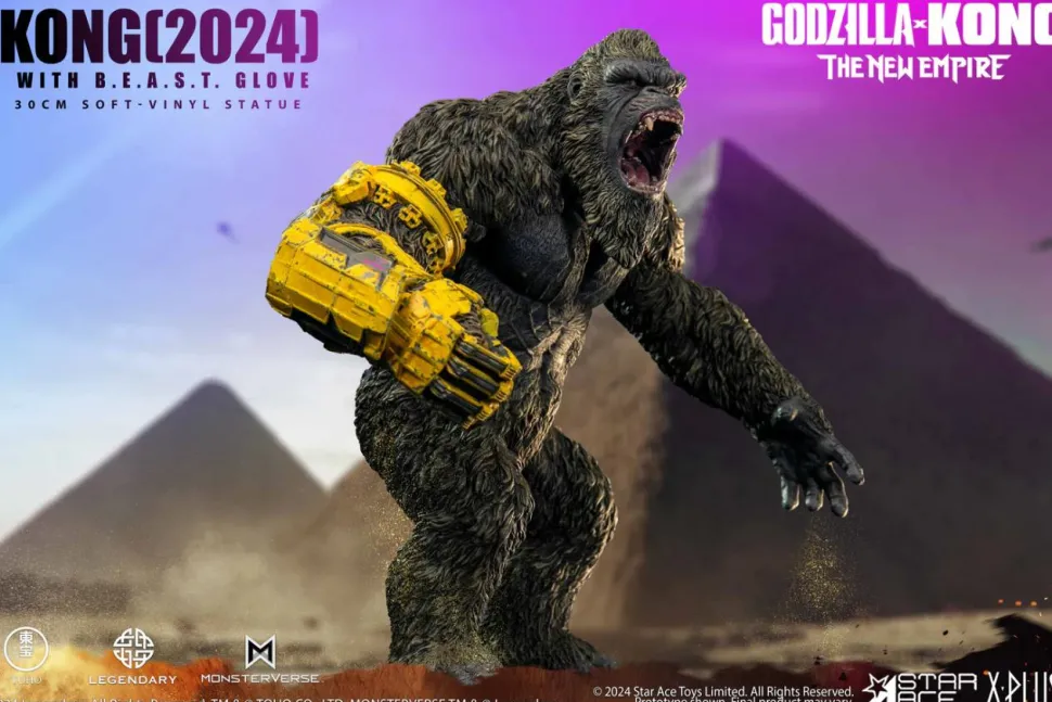Godzilla x Kong: The New Empire (2024) - Kong with B.E.A.S.T. Glove 12" Statue