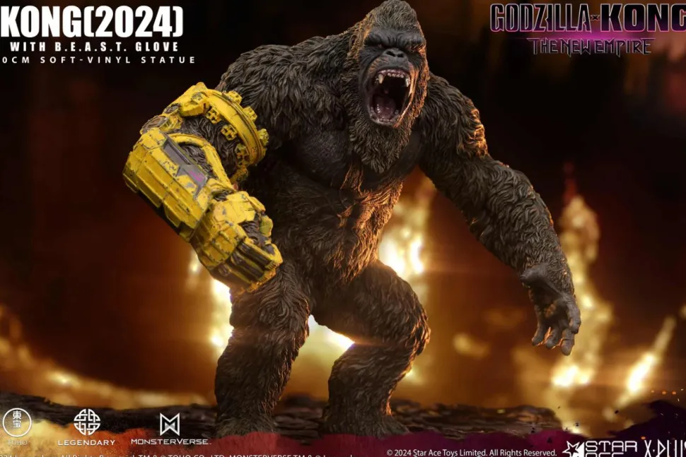 Godzilla x Kong: The New Empire (2024) - Kong with B.E.A.S.T. Glove 12" Statue