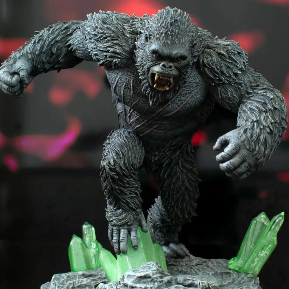Godzilla x Kong: The New Empire - King Kong Deluxe Gallery 9" PVC Statue