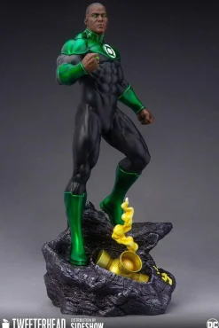 Green Lantern - John Stewart 1/6th Scale Maquette Statue