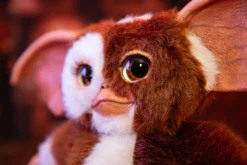 Gremlins - Gizmo with Mogwai Box Scaled Replica