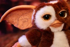 Gremlins - Gizmo with Mogwai Box Scaled Replica