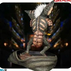 Gremlins - Stripe with Chainsaw 1/2 Scale Statue