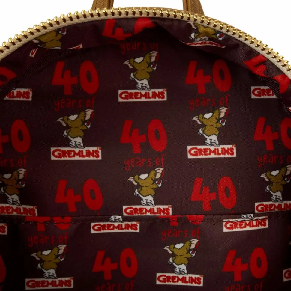 Gremlins - 40th Anniversary Gizmo Mogwai Box 10" Faux Leather Mini Backpack