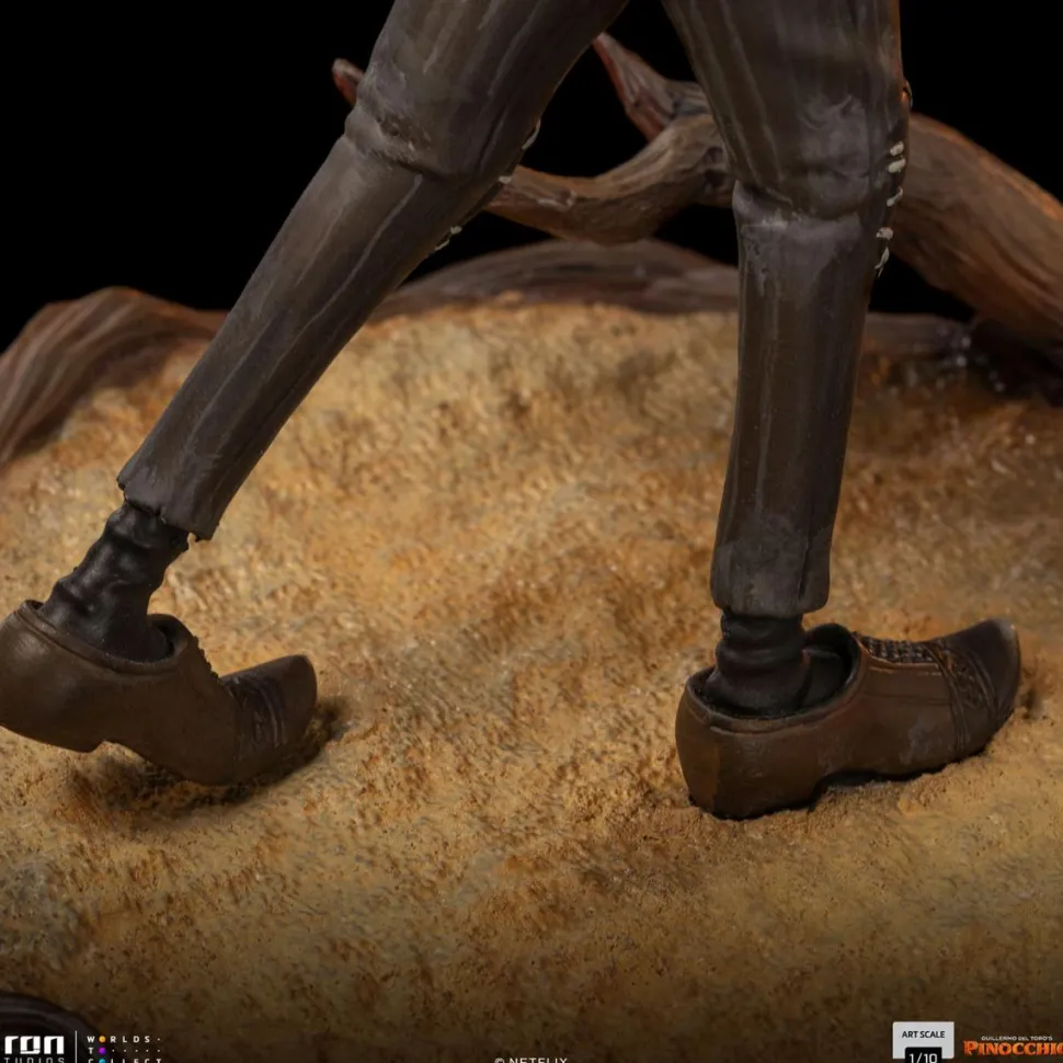 Guillermo del Toro's Pinocchio (2022) - Geppetto & Pinocchio 1/10th Scale Statue