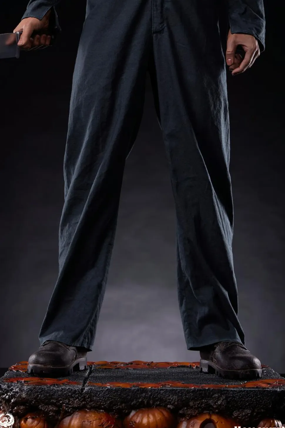Halloween (1978) - Michael Myers 1/2 Scale Statue