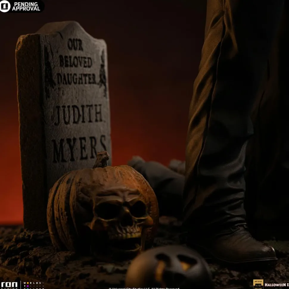 Halloween II - Michael Myers Deluxe 1/10th Scale Statue