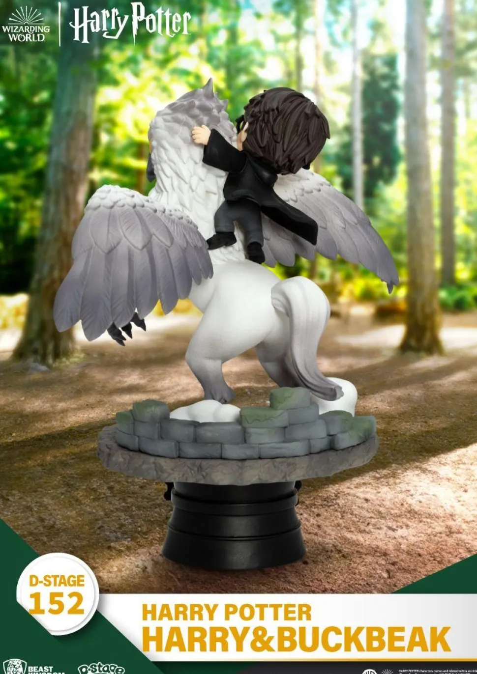 Harry Potter - Harry & Buckbeak D-Stage 6" PVC Diorama Statue