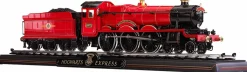 Harry Potter - Hogwarts Express 1/50th Scale Die-Cast Vehicle Replica with Base
