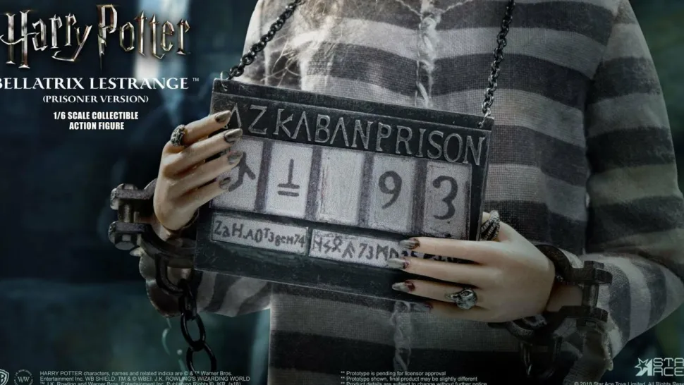 Harry Potter and the Prisoner of Azkaban - Bellatrix Lestrange in Prisoner Outfit 1/6th Scale Action Figure