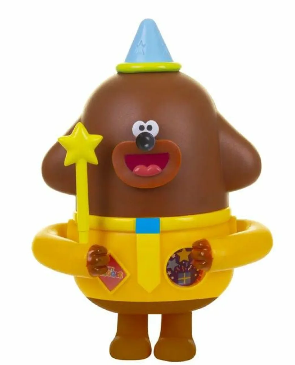 Hey Duggee - Dress Up Duggee 7” Figure with Accessories