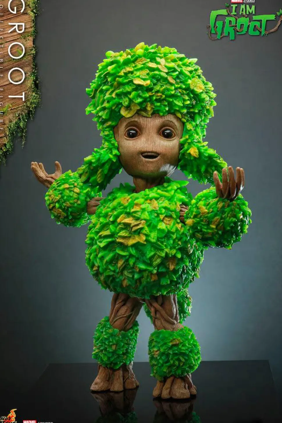I Am Groot (2022) - Groot 1:1 Scale Life-Size Hot Toys Action Figure