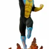 Invincible (2021) - Mark Grayson 1/4 Scale Diorama Statue