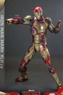 Iron Man 3 - Iron Man Mark XLII 42 (2.0) 1/6th Scale Hot Toys Action Figure