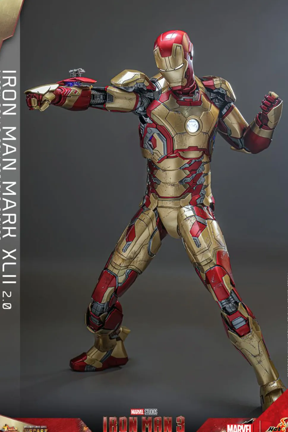 Iron Man 3 - Iron Man Mark XLII 42 (2.0) 1/6th Scale Hot Toys Action Figure