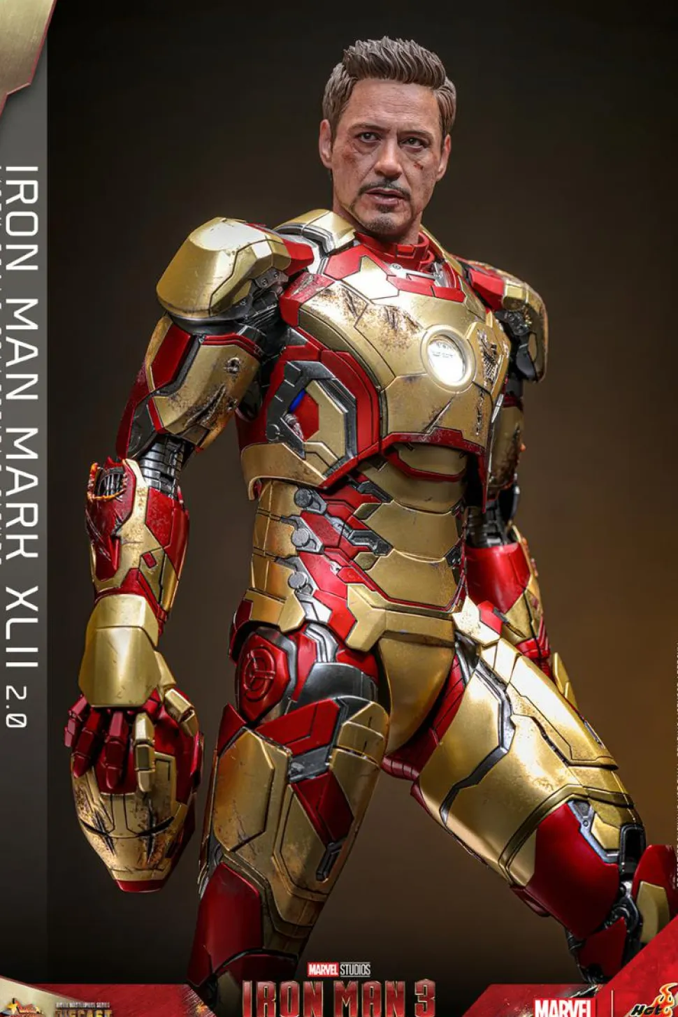 Iron Man 3 - Iron Man Mark XLII 42 (2.0) 1/6th Scale Hot Toys Action Figure