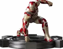 Iron Man 3 - Iron Man Mark XLII (42) Infinity Saga Deluxe 1/10th Scale Statue (2023 CCXP Event Exclusive)