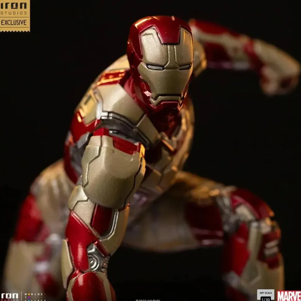 Iron Man 3 - Iron Man Mark XLII (42) Infinity Saga Deluxe 1/10th Scale Statue (2023 CCXP Event Exclusive)