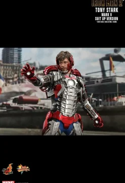 Iron Man 2 - Tony Stark Mark V Suit Up Version 1/6th Scale Hot Toys Action Figure