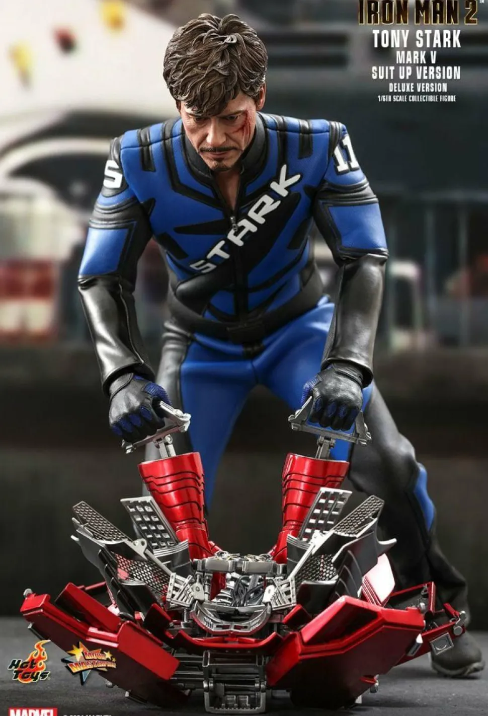 Iron Man 2 - Tony Stark Mark V Suit Up Version Deluxe 1/6th Scale Hot Toys Action Figure