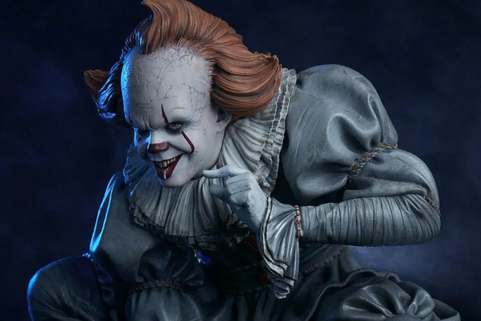 It (2017) - Pennywise 13” Maquette Statue