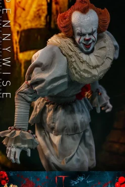 It: Chapter Two - Pennywise 1/6th Scale Hot Toys Action Figure