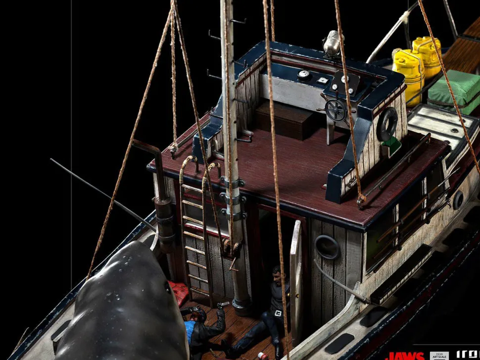 Jaws - Jaws Attack 1/20th Scale Diorama Statue
