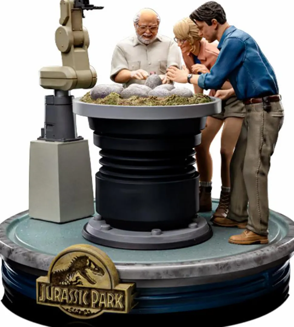 Jurassic Park - Dino Hatching 1/10th Scale Statue