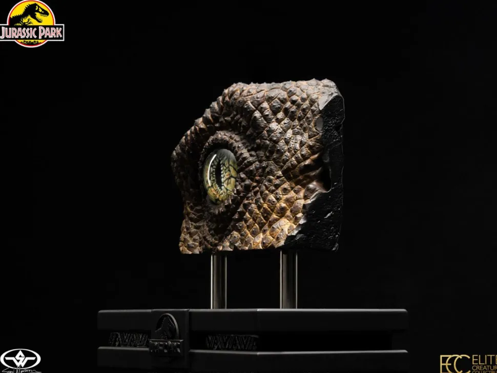 Jurassic Park - Screen Used Velociraptor Eye Reproduction 1:1 Scale Life-Size Prop Replica