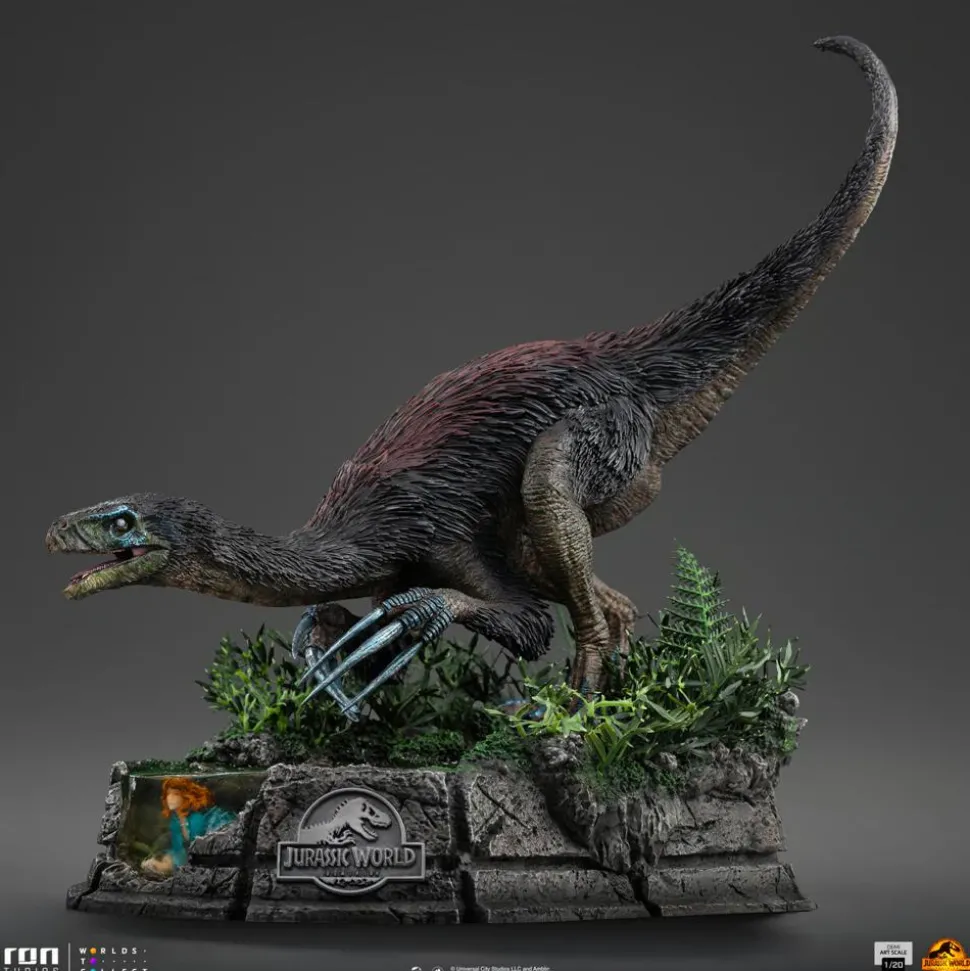 Jurassic World Dominion - Therizinosaurus Demi Art Scale 1/20th Scale Diorama Statue