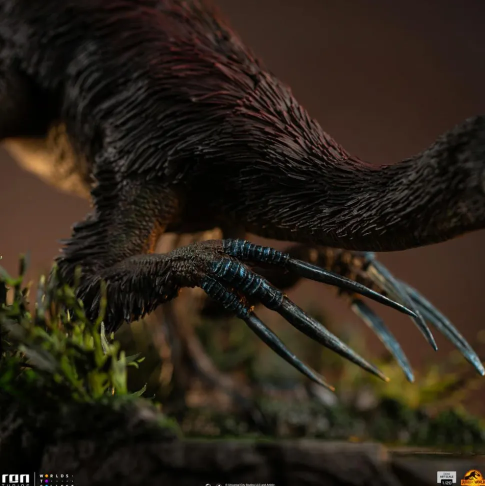 Jurassic World Dominion - Therizinosaurus Demi Art Scale 1/20th Scale Diorama Statue