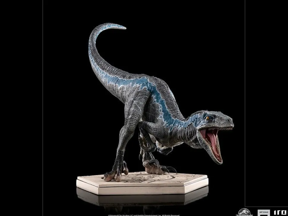 Jurassic World: Fallen Kingdom - Blue 1/10th Scale Statue