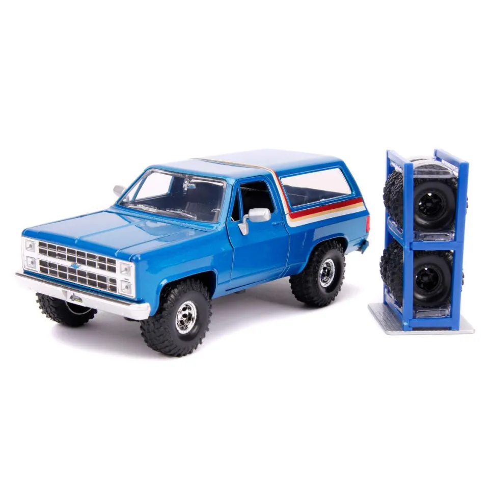 Just Trucks - Blue 1980 Chevy Blazer with Tyre Rack 1/24th Scale Die-Cast Vehicle Replica