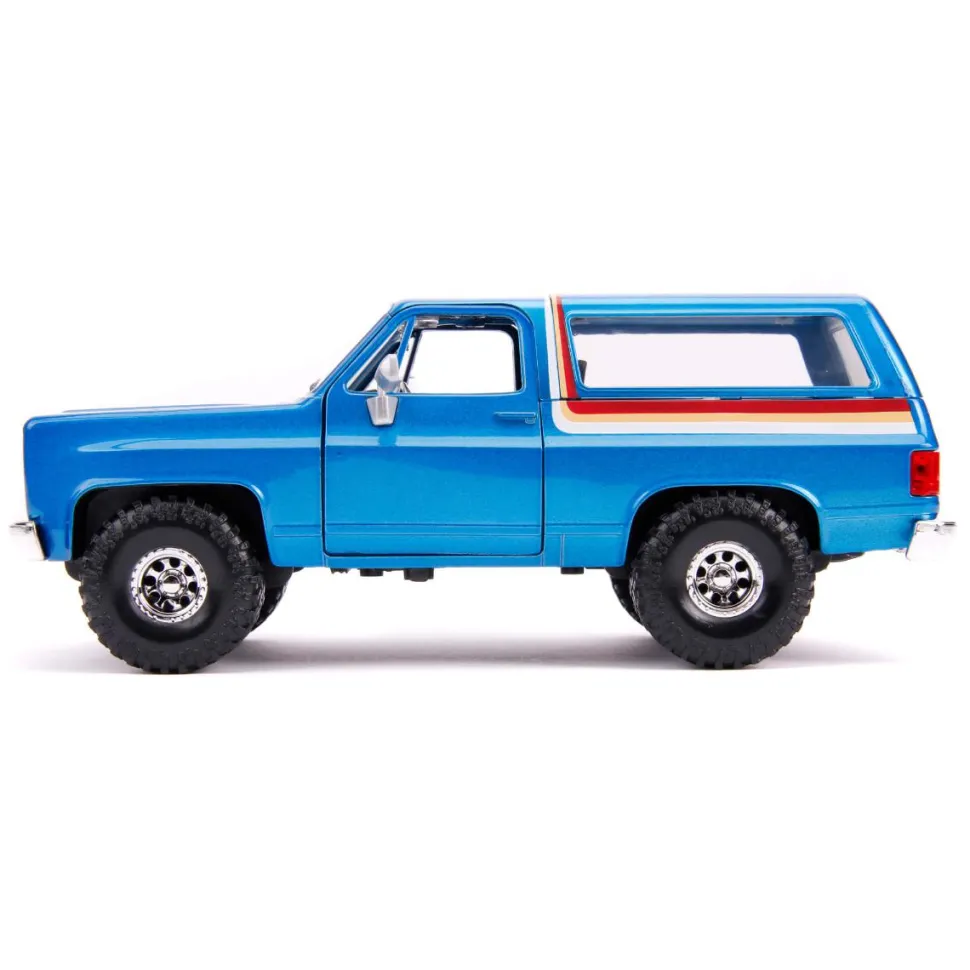Just Trucks - Blue 1980 Chevy Blazer with Tyre Rack 1/24th Scale Die-Cast Vehicle Replica