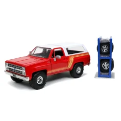 Just Trucks - Red & White 1980 Chevy Blazer with Tyre Rack 1/24th Scale Die-Cast Vehicle Replica