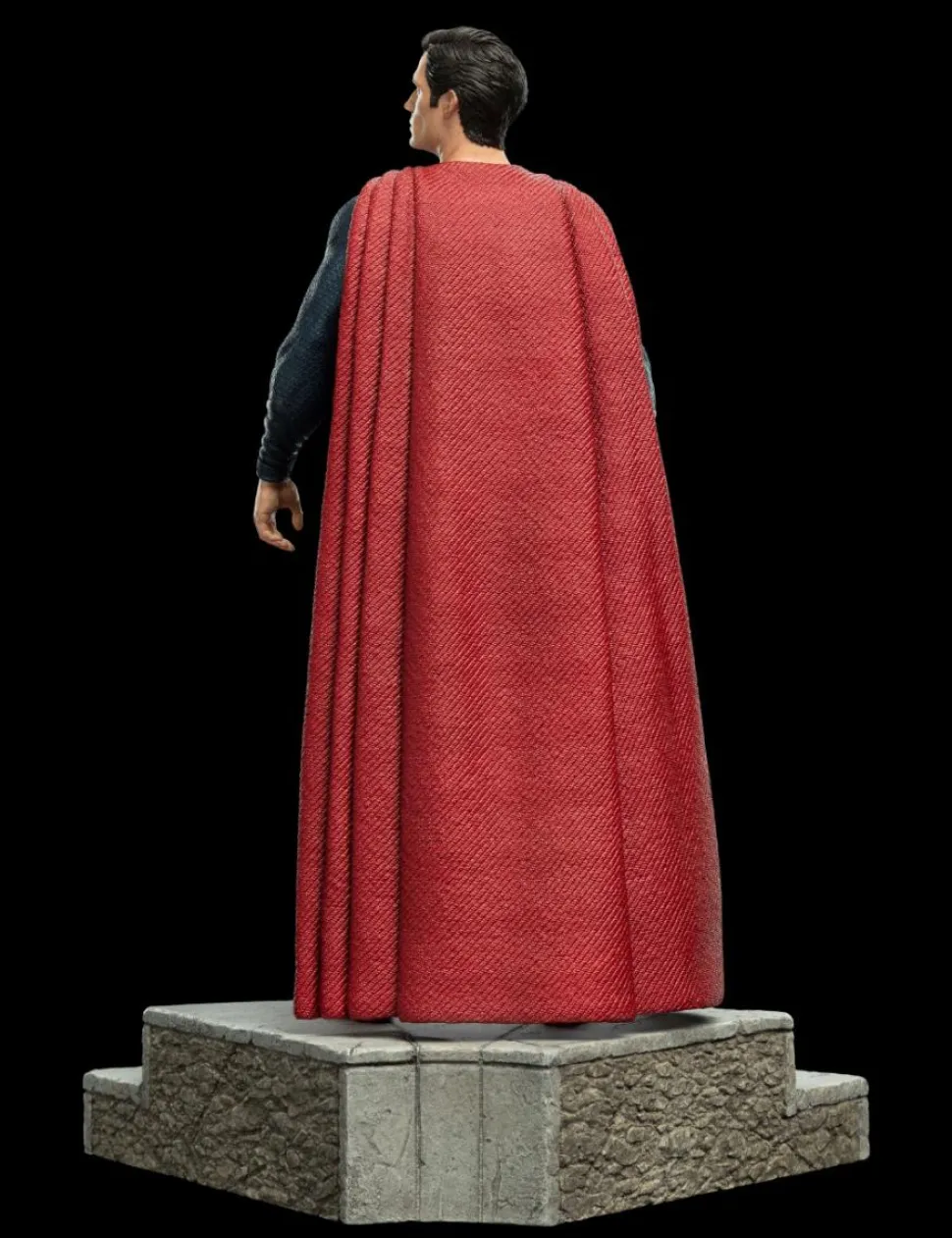 Justice League - Superman 1/6th Scale Statue