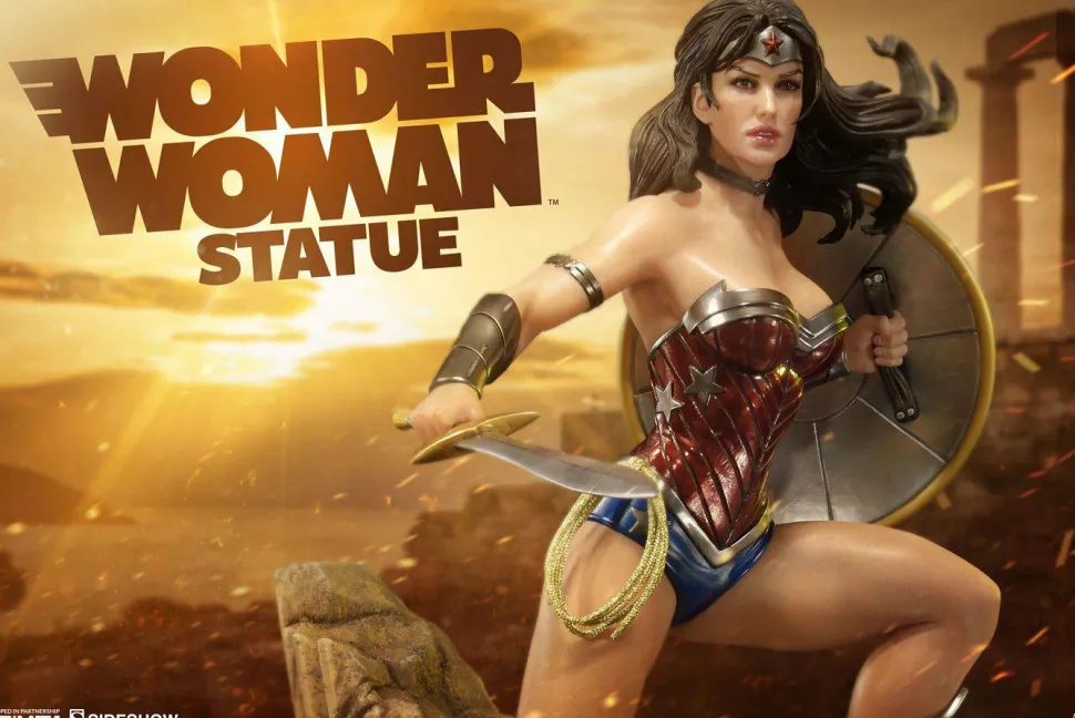 Justice League: The New 52 - Wonder Woman 24” Statue