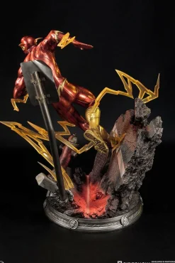 Justice League: The New 52 - The Flash 21” Statue