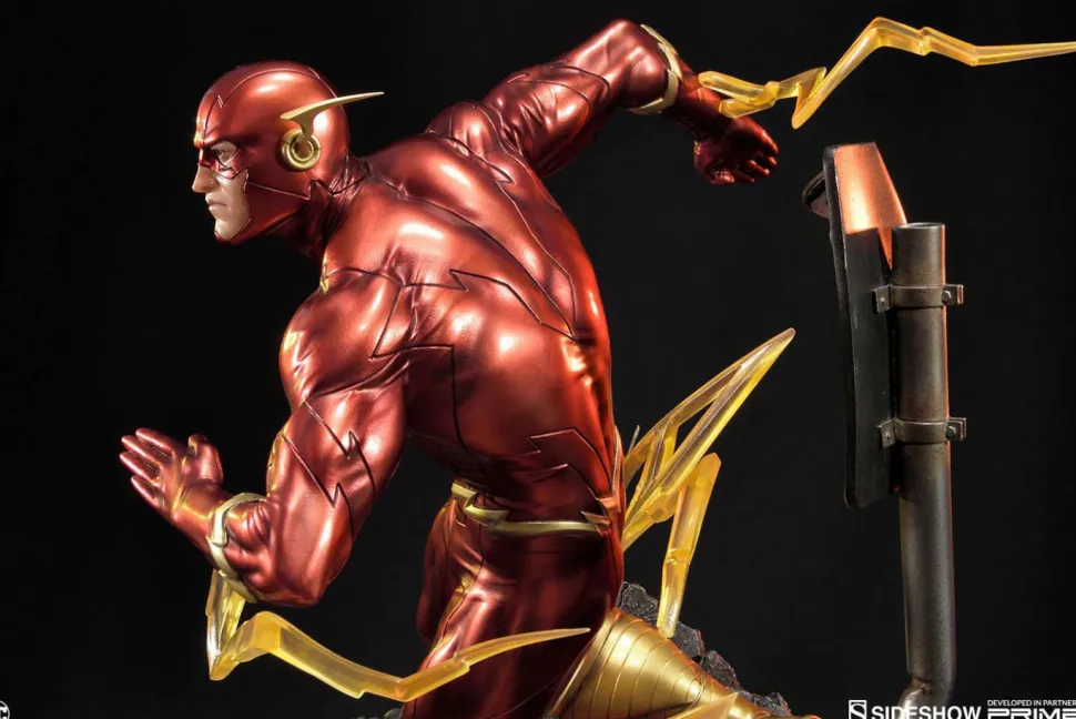 Justice League: The New 52 - The Flash 21” Statue