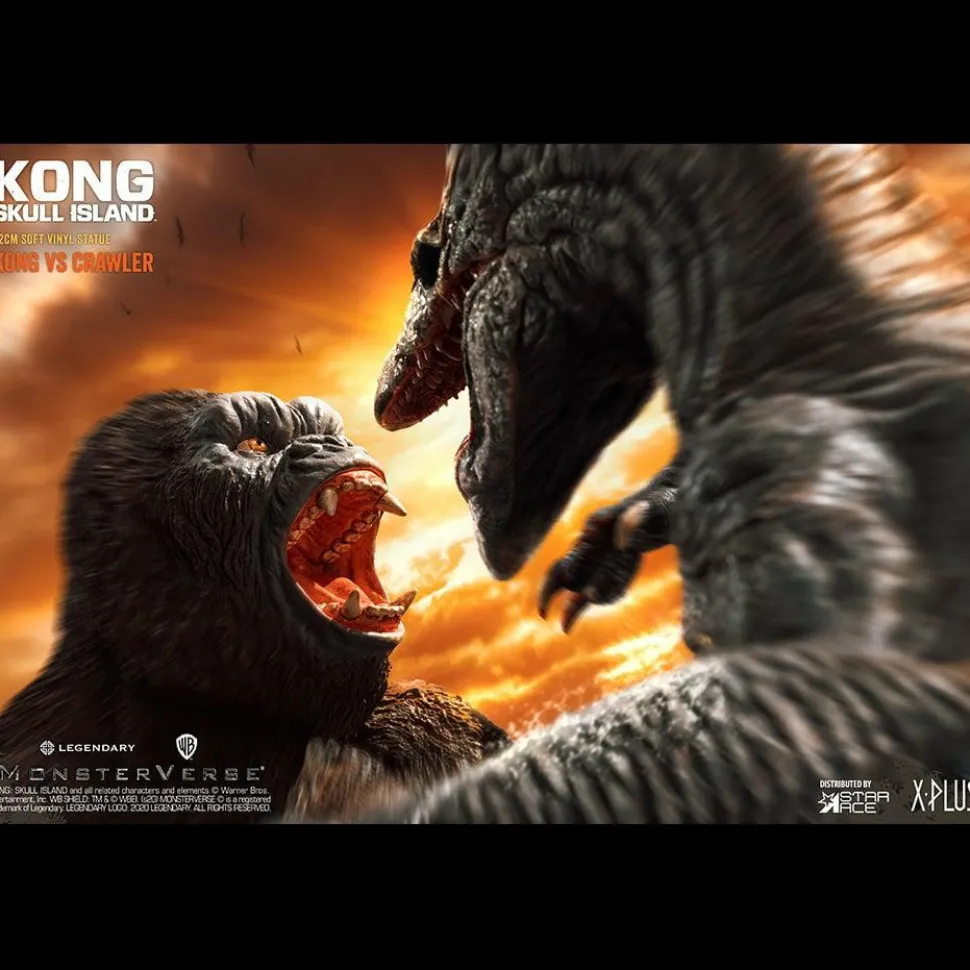 Kong: Skull Island - King Kong Vs Skull Crawler Deluxe 12” Vinyl Statue