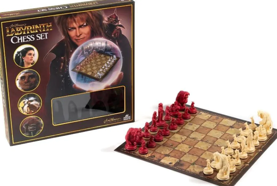 Labyrinth (1986) - Chess Set